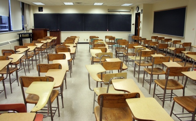 Misure per evitare la diffusione del Covid 19: assegnati fondi alle scuole per interventi straordinari di pulizia, disinfezione e sanificazione